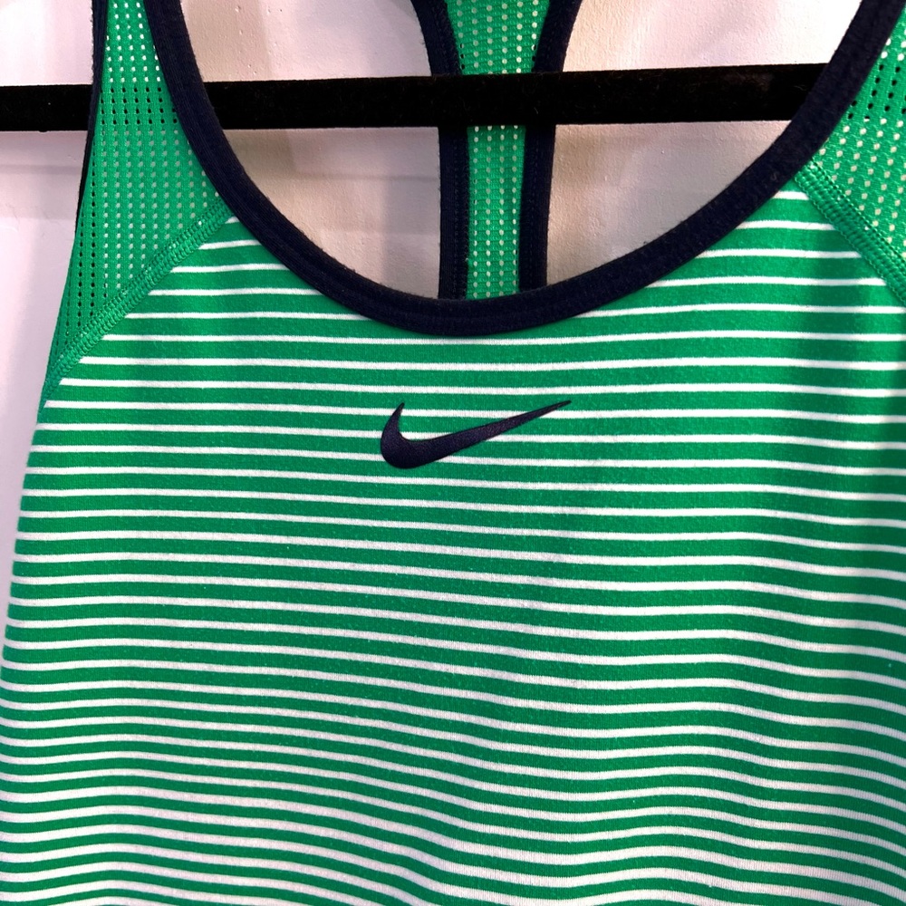 Nike Kelly green with navy trim.  Size medium